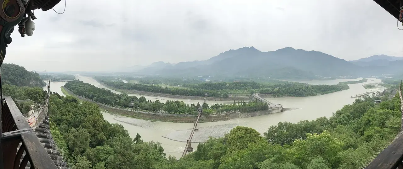 都江堰水利工程