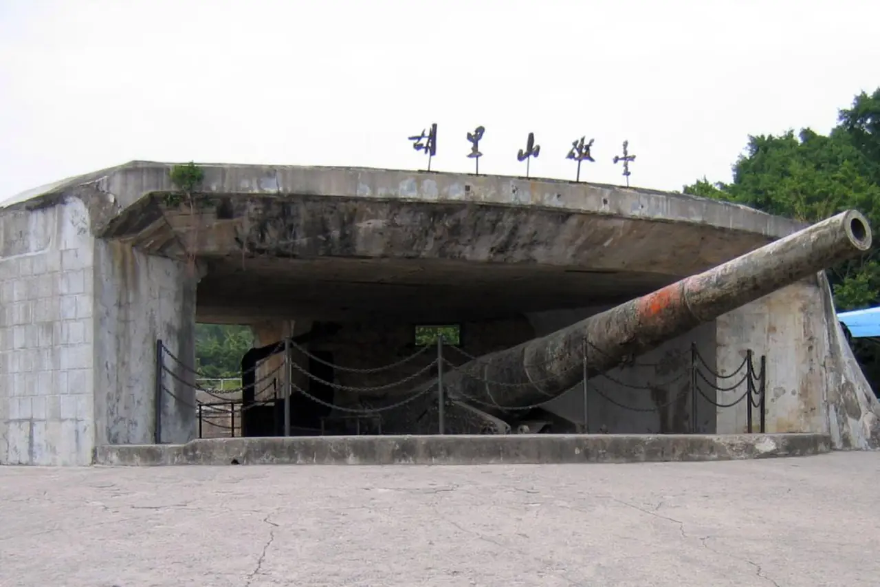 厦门胡里山炮台